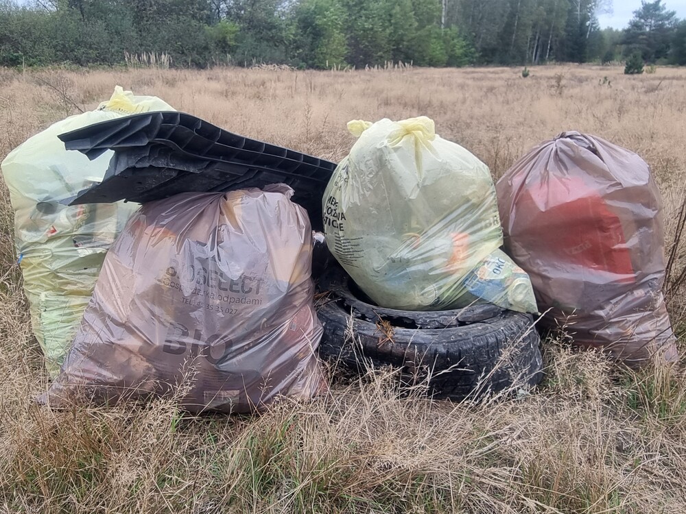 worki z odpadami komunalnymi